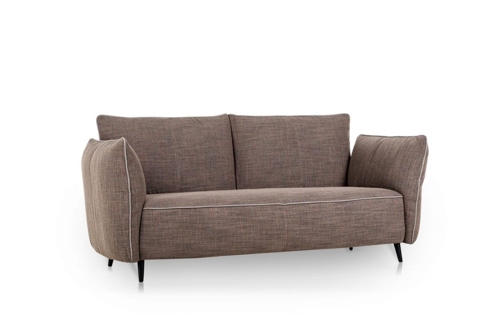 2er-Sofa des Modells Faber mit braunem Stoffbezug und mattschwarzen Füssen
