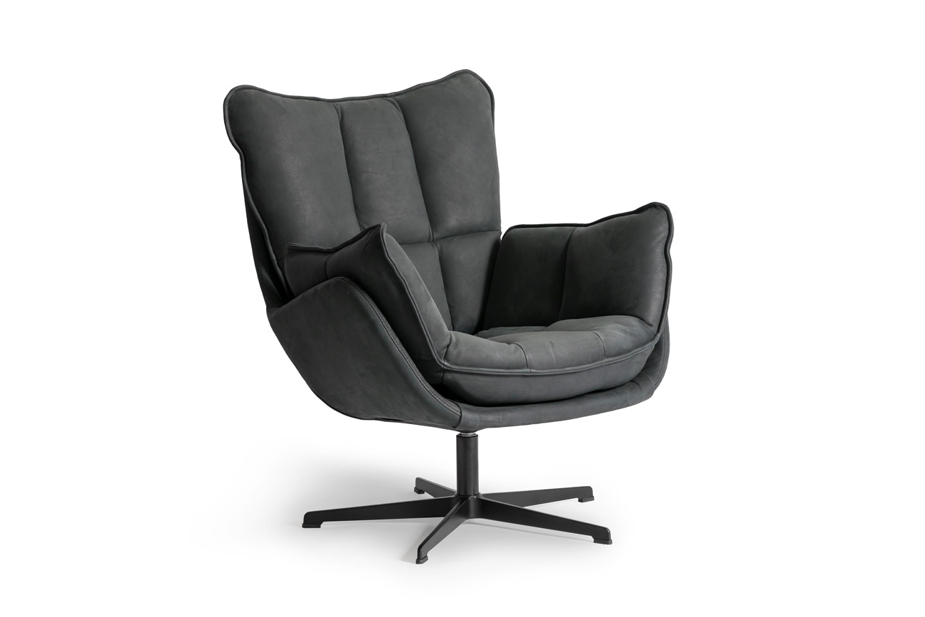 designwerk armchair JULES with unmistakable comfort
